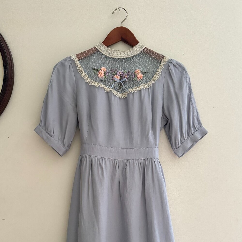 F.I.N.T. Ribbon Embroidery Dress